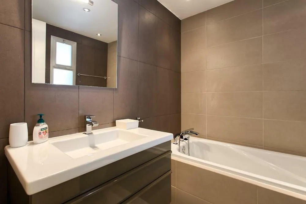 Apartmán Los Dragos Marbella 0*,